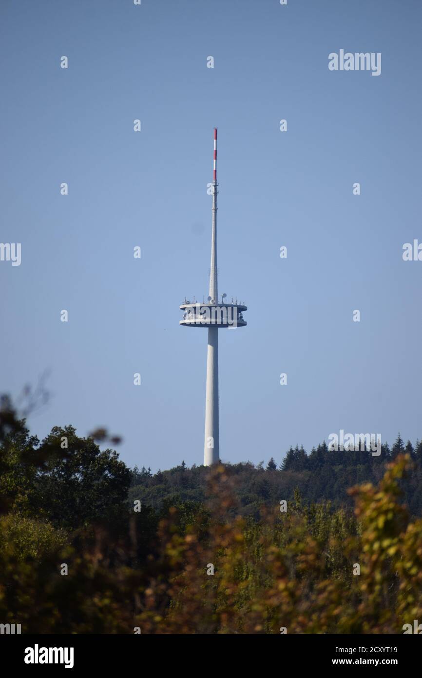 Dünner Sendeturm Koblenz Stockfoto