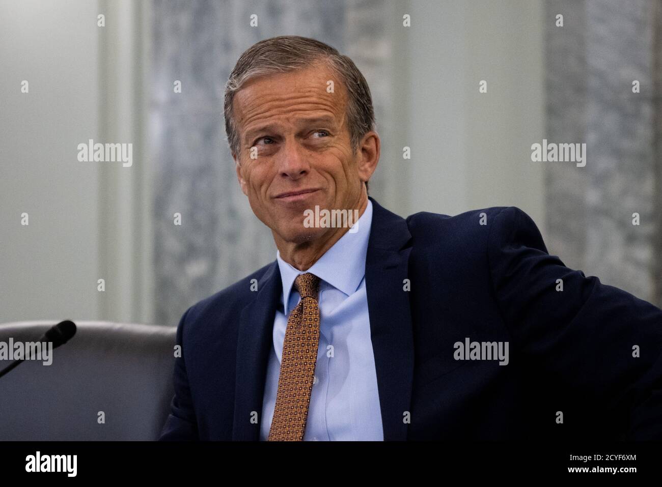 Washington, Vereinigte Staaten Von Amerika. September 2020. US-Senator John Thune (Republikaner von South Dakota), blickt während einer Anhörung des US-Senats für Handel und Transport-Komitees über NASA-Missionen, Programme und Zukunftspläne auf dem Capitol Hill in Washington, 30. September 2020, Credit: Graeme Jennings/Pool via CNP Quelle: dpa/Alamy Live News Stockfoto