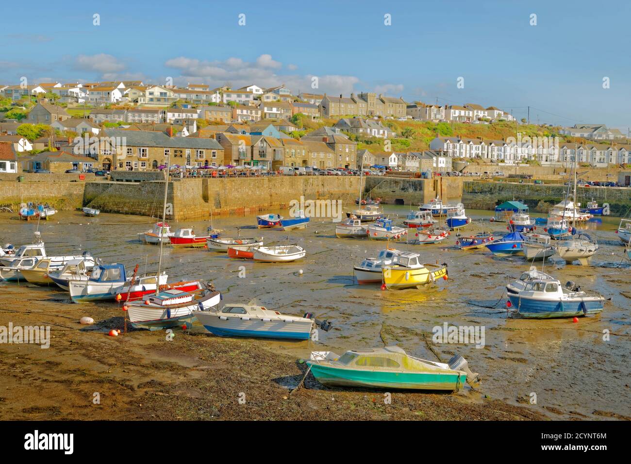Porthleven Harbour, Cornwall, England. Stockfoto