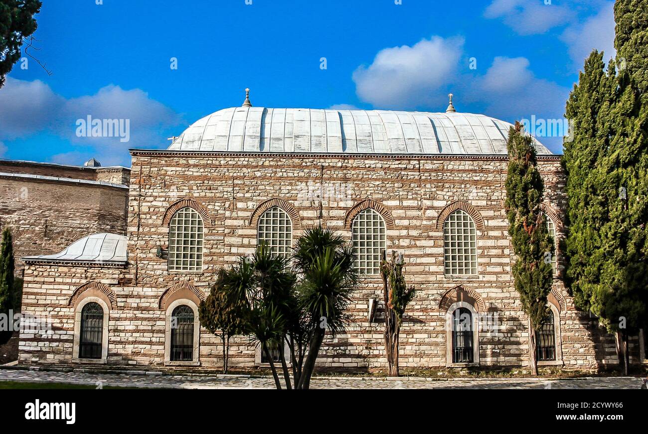 Die Moschee der Squires (Agalar Camii) im dritten Innenhof des Topkapi-Palastes, Istanbul, Türkei. Stockfoto