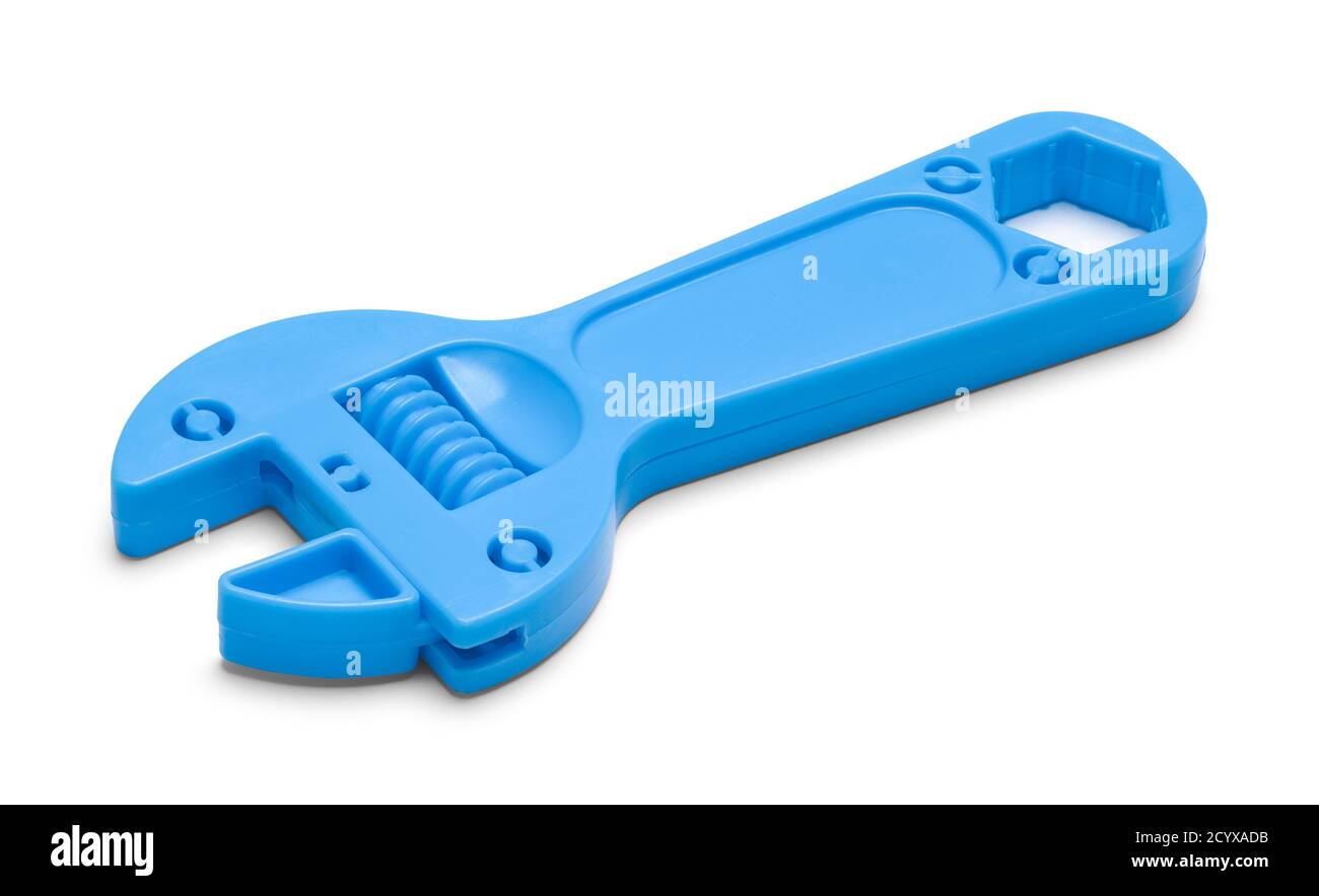 Blauer Plastikspielzeug-Schraubenschlüssel isoliert auf Weiß. Stockfoto