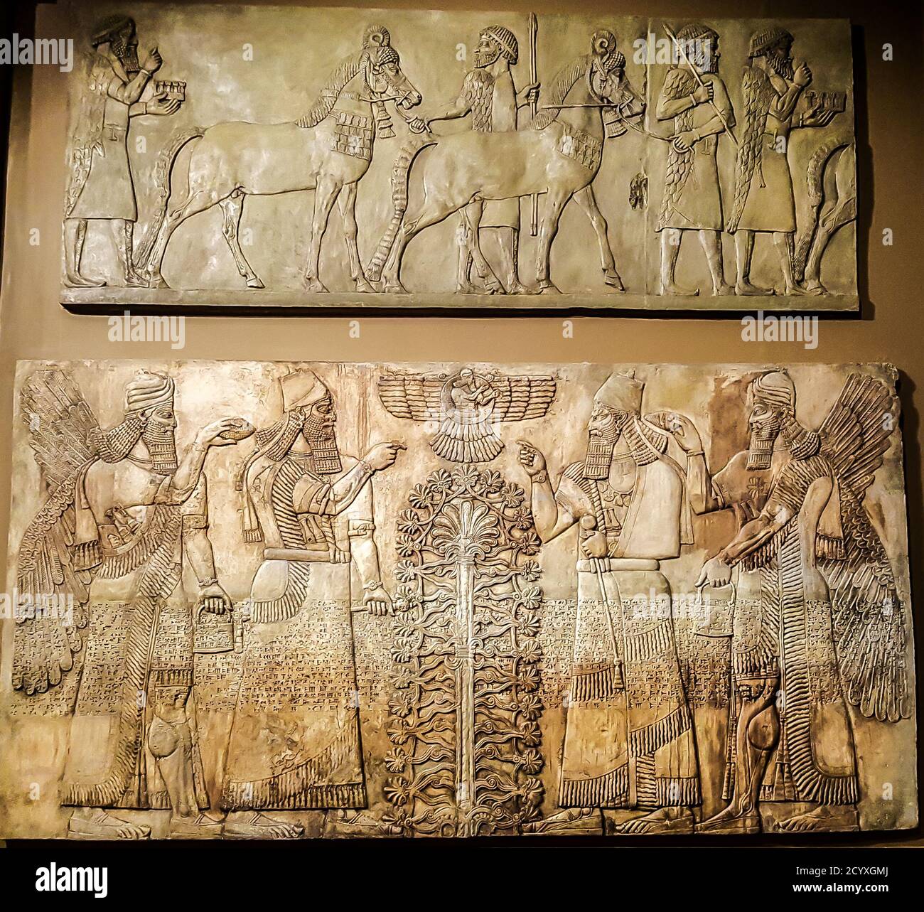 Gipsabgüsse der Reliefs aus den königlichen Palästen der assyrischen Könige. Puschkin-Museum, Moskau Stockfoto