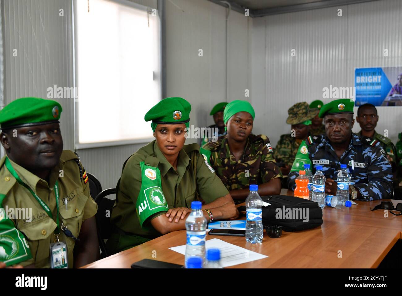 Am 13. September 2019 nahmen zivile und militärische Koordinationsbeamte der AMISOM an einem Projektplanungskurs in Mogadischu, Somalia, Teil, der die Koordinierung zwischen militärischem und zivilem Sektor verbessern sollte. Stockfoto