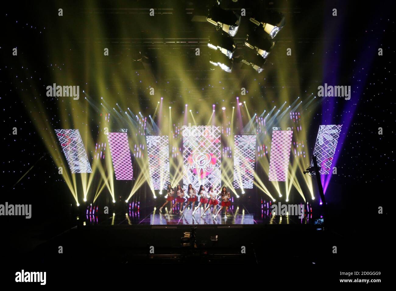 Gfriend Stockfotos Und Bilder Kaufen Alamy