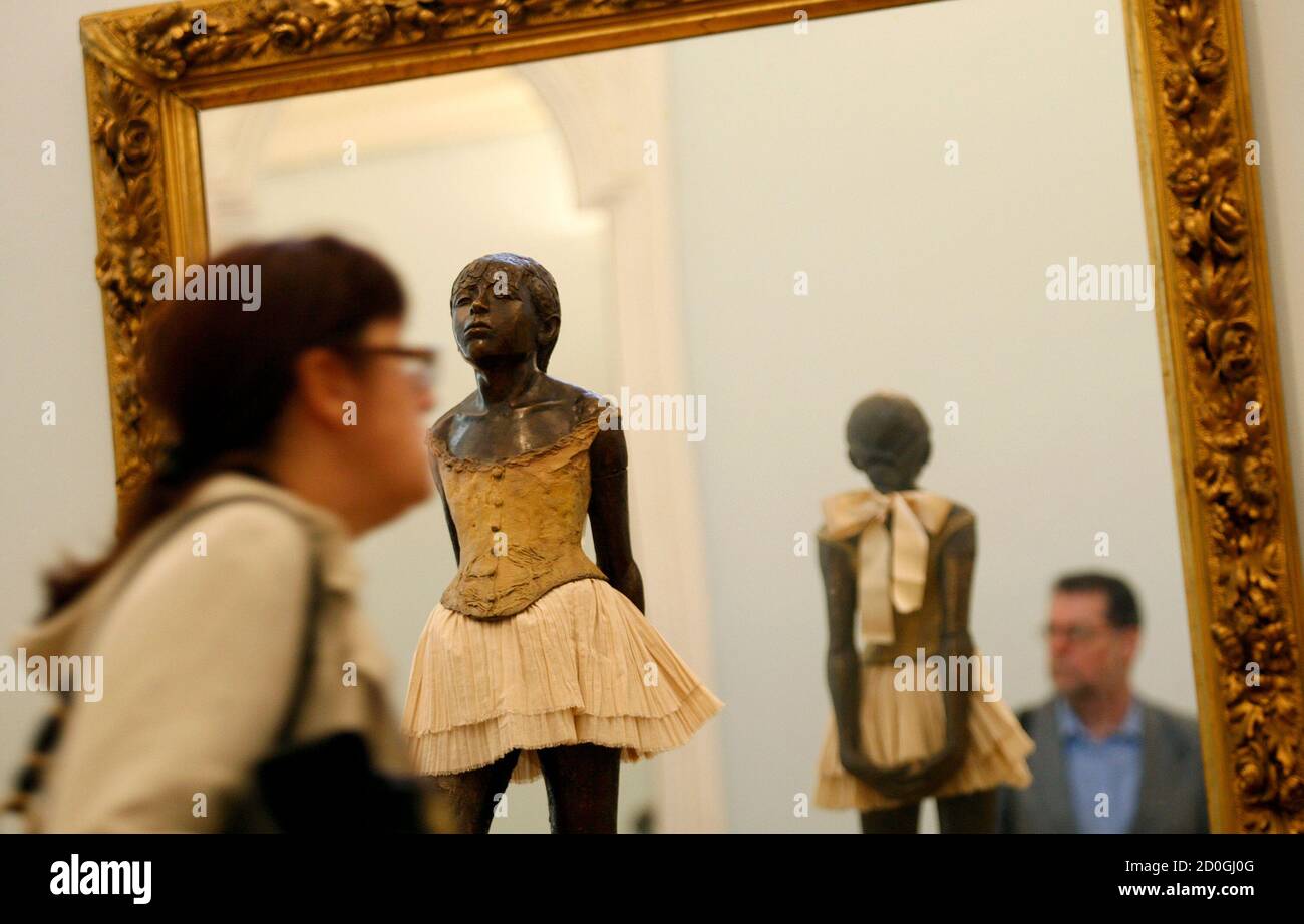 Der Kleine Vierzehnjahrige Tanzer Stockfotos Und Bilder Kaufen Alamy