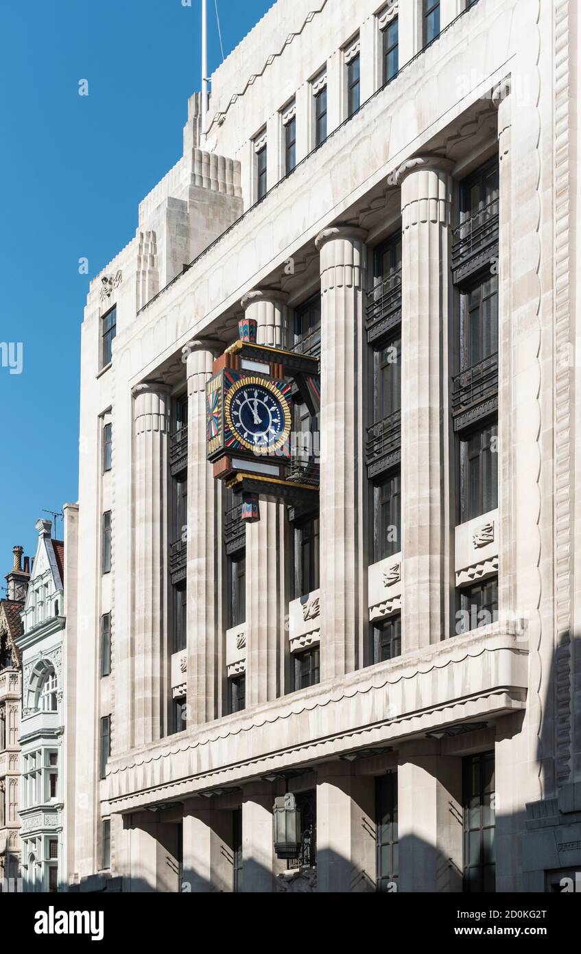 Blick auf die alten Daily Telegraph Büros, Peterborough Court, Fleet Street, London EC4 Stockfoto