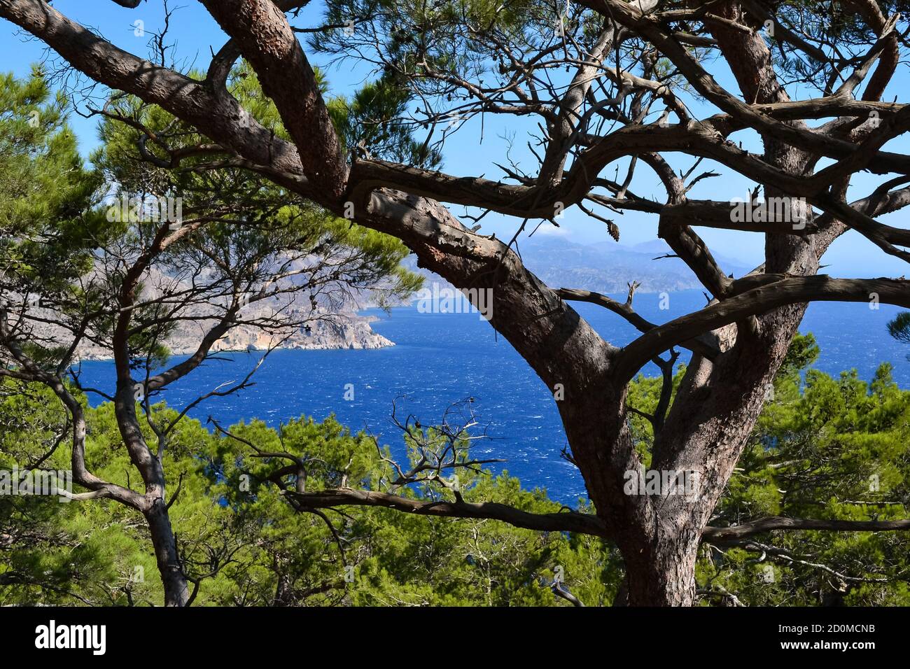 Karpathos, eine herrliche griechische Insel, die vom Mittelmeer gespült wird. Stockfoto