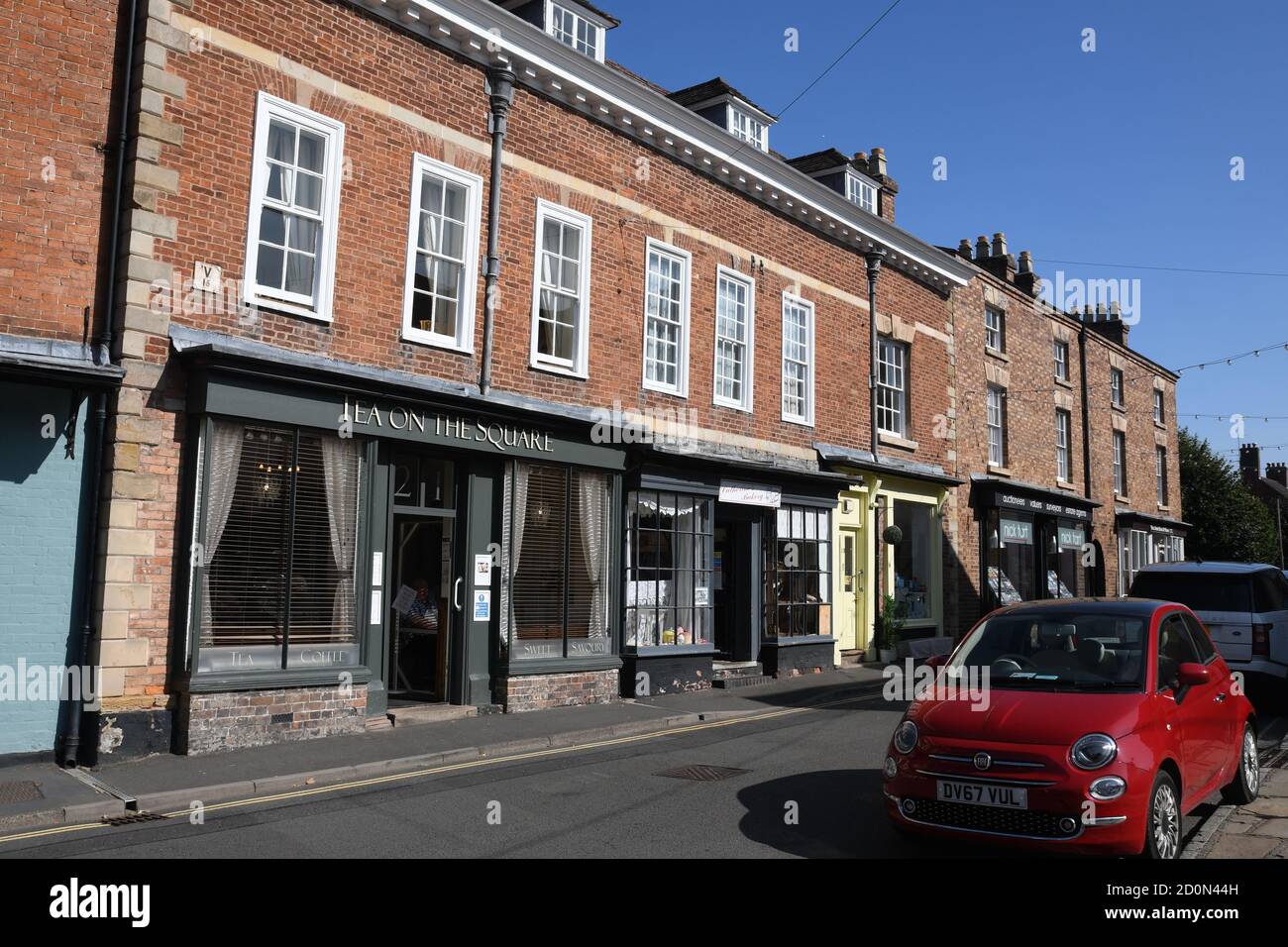 Geschäfte im Stadtzentrum von Much Wenlock, Shropshire, Großbritannien Stockfoto