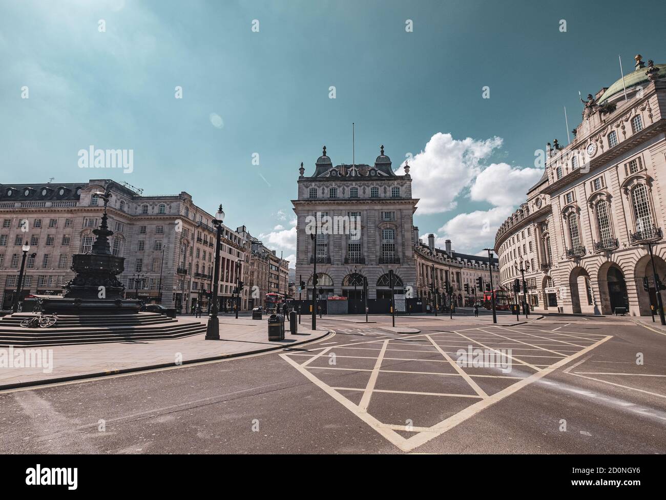 Verlassene Piccadilly Circus während der pandemischen Sperrung. Stockfoto