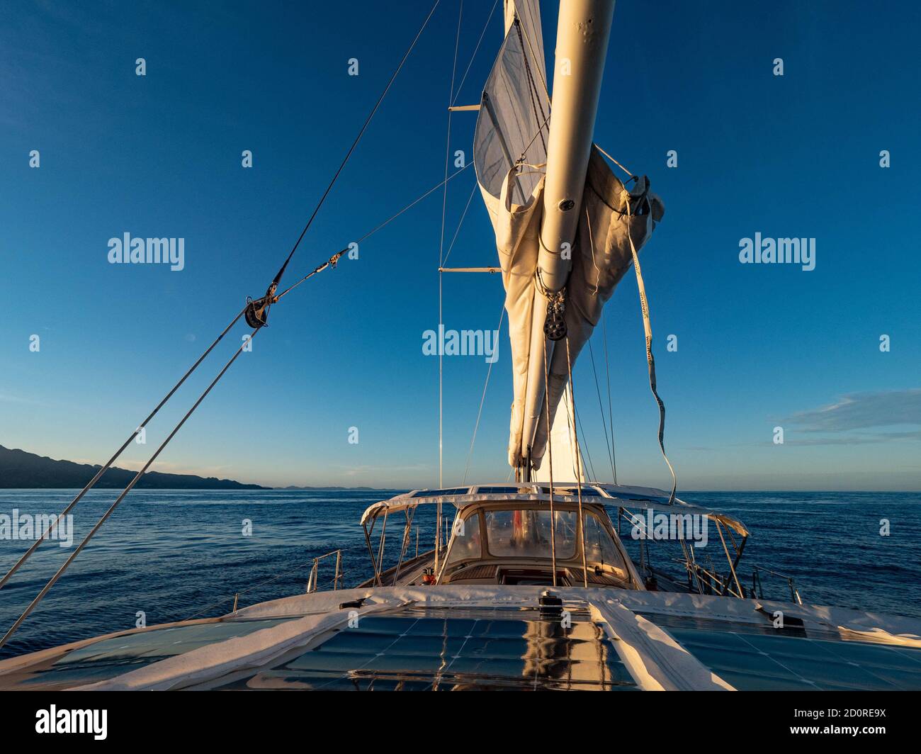 Saint-Vincent und die Grenadinen Archipel von Inseln umgeben von türkisfarbenen WasserenUm diesen Archipel zu besuchen, sind Kreuzfahrten von Martinique aus möglich Stockfoto