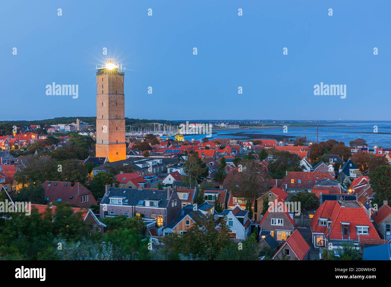 Der Brandaris ist ein Leuchtturm auf der niederländischen Wattenmeerinsel Terschelling in Friesland. Es ist der älteste Leuchtturm in den Niederlanden, der als R aufgeführt ist Stockfoto