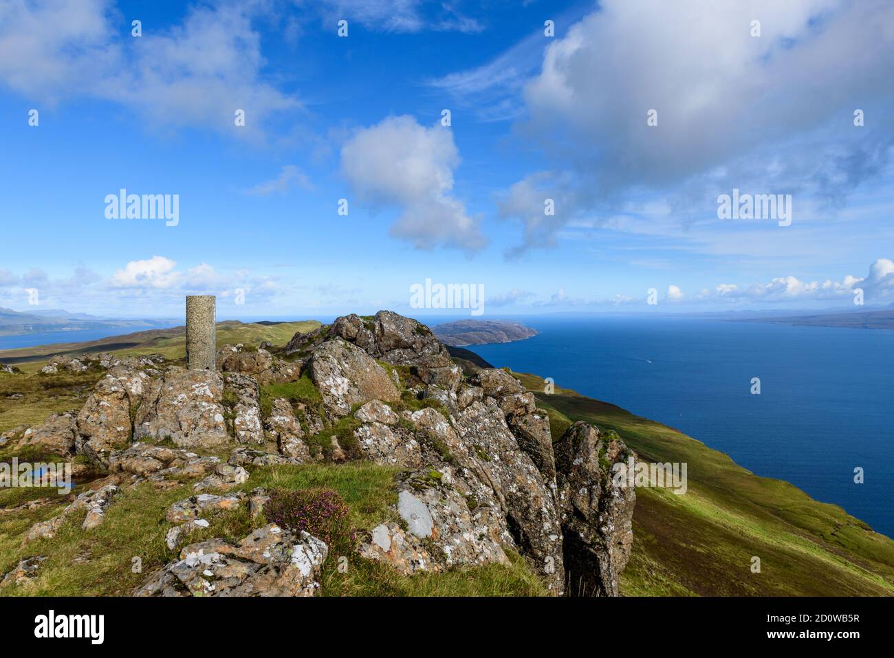 Der Gipfel von Dun Caan auf der Insel der inneren Hebriden Von Raasay Schottland Stockfoto