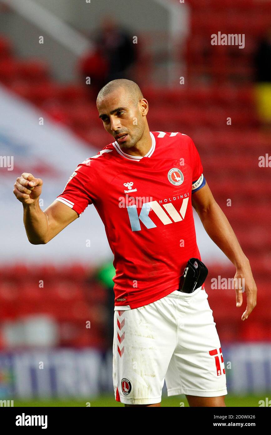 London, Großbritannien. Oktober 2020. Darren Pratley von Charlton Athletic feiert am 3. Oktober 2020 ein klares Blatt beim Spiel der EFL Sky Bet League 1 zwischen Charlton Athletic und Sunderland im Valley, London, England. Foto von Carlton Myrie. Nur redaktionelle Verwendung, Lizenz für kommerzielle Nutzung erforderlich. Keine Verwendung bei Wetten, Spielen oder Veröffentlichungen einzelner Vereine/Vereine/Spieler. Kredit: UK Sports Pics Ltd/Alamy Live Nachrichten Stockfoto