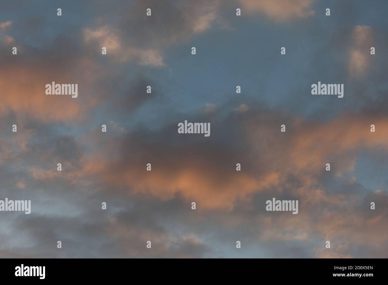 Wolken während Covid 19 Stockfoto