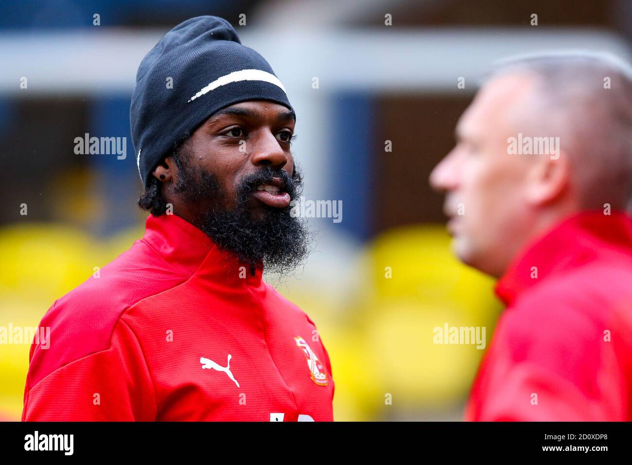 Peterborough, Großbritannien. Oktober 2020. Anthony Grant von Swindon Town vor dem Spiel der Sky Bet League 1 spielte er hinter verschlossenen Türen zwischen Peterborough und Swindon Town an der London Road, Peterborough, England. Gespielt ohne Unterstützer, die aufgrund der aktuellen Regierungsvorschriften während der COVID-19-Pandemie am 3. Oktober 2020 teilnehmen konnten. Foto von Nick Browning/Prime Media Images. Kredit: Prime Media Images/Alamy Live Nachrichten Stockfoto