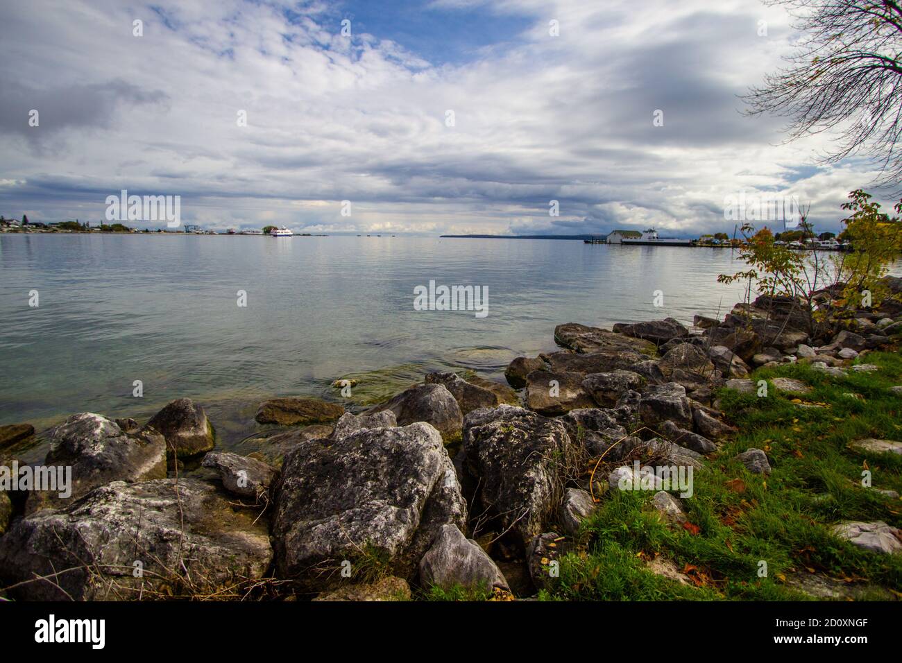 Kleine Küstenstadt am Great Lake von St. Ignace Michigan. Am Lake Huron gelegen, gilt die Resortstadt als das nördliche Tor zur Mackinaw Island Stockfoto