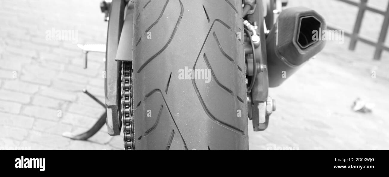 Motorcycle Tyre Stockfotos Und Bilder Kaufen Seite 2 Alamy