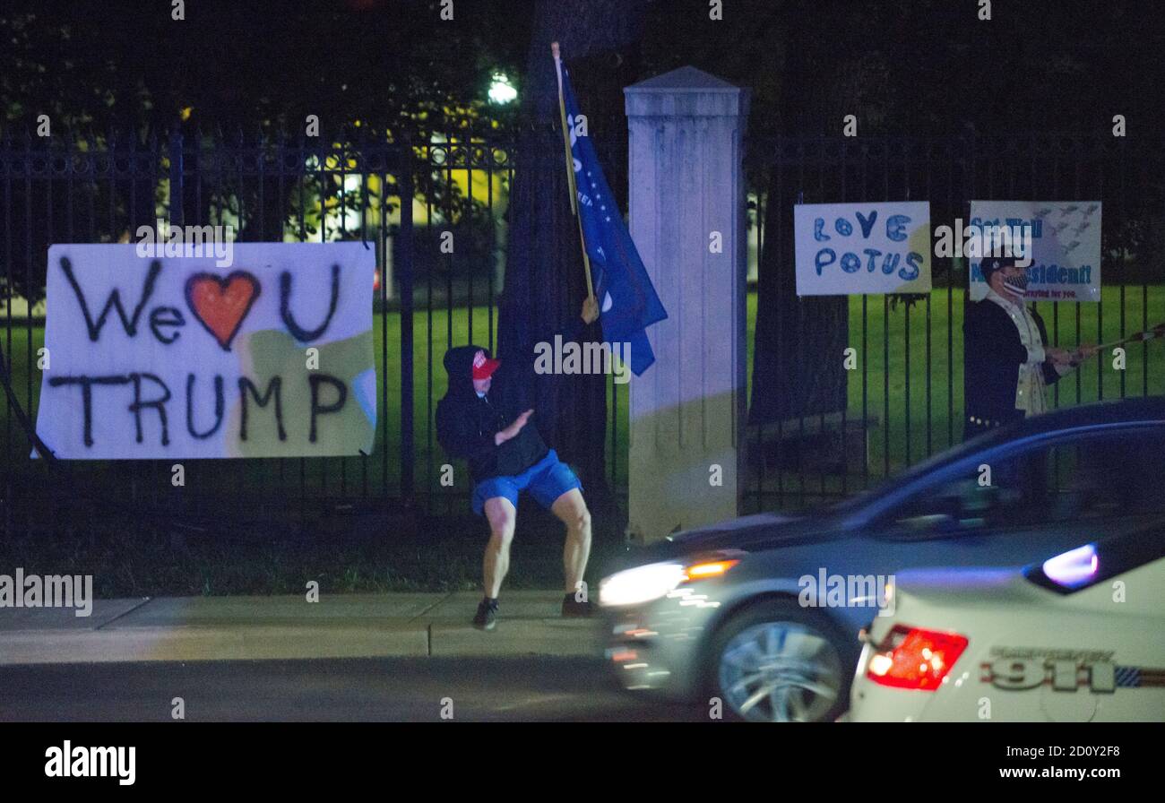 Trump arbeitet im Walter Reed Military Medical Center in Bethesda Maryland. Oktober 2020 Stockfoto