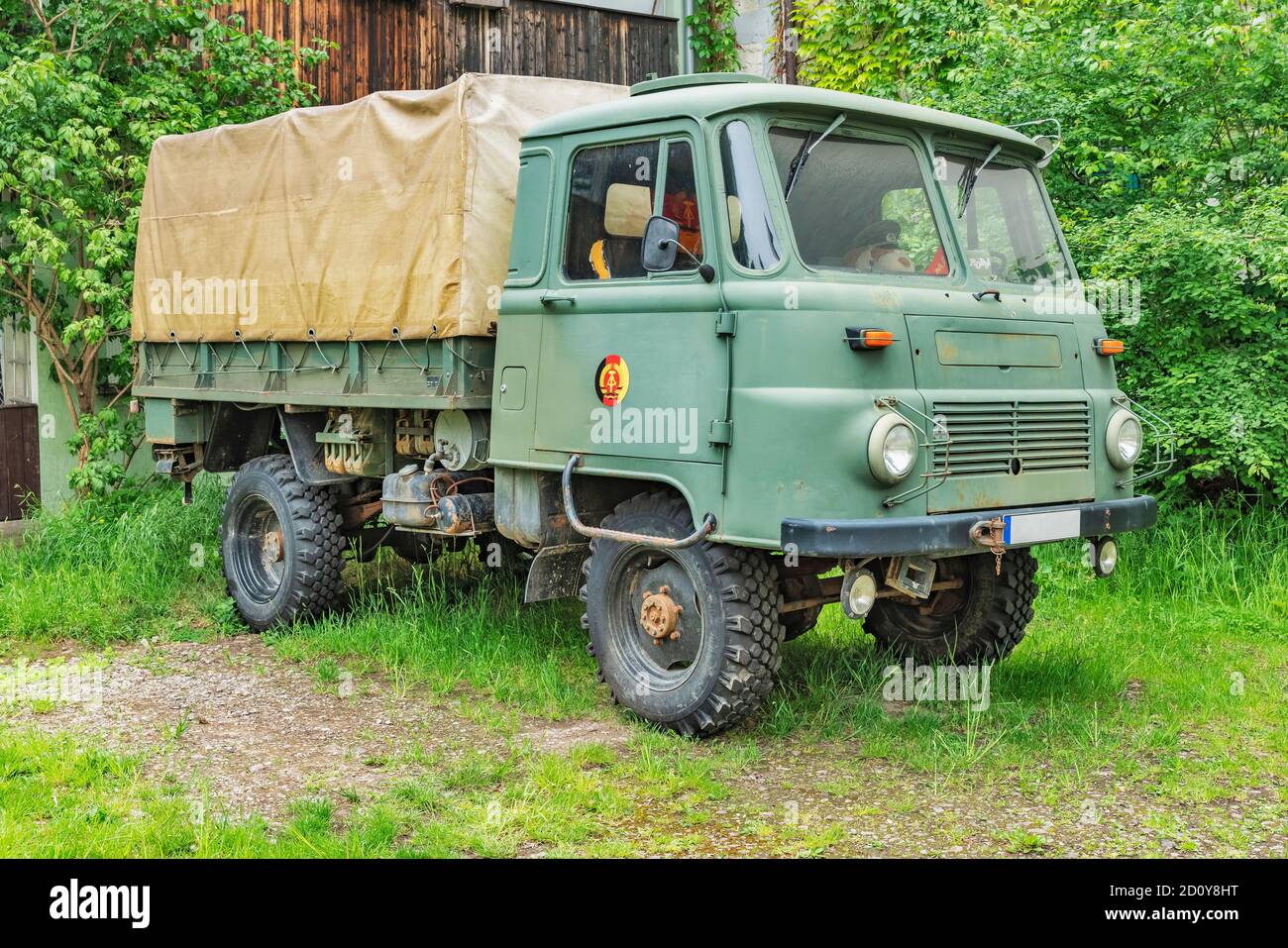 Die Robur LO 2002 wurde zwischen 1973 und 1990 in der DDR gebaut. Das Fahrzeug wurde auch von der Nationalen Volksarmee in der DDR eingesetzt. Stockfoto