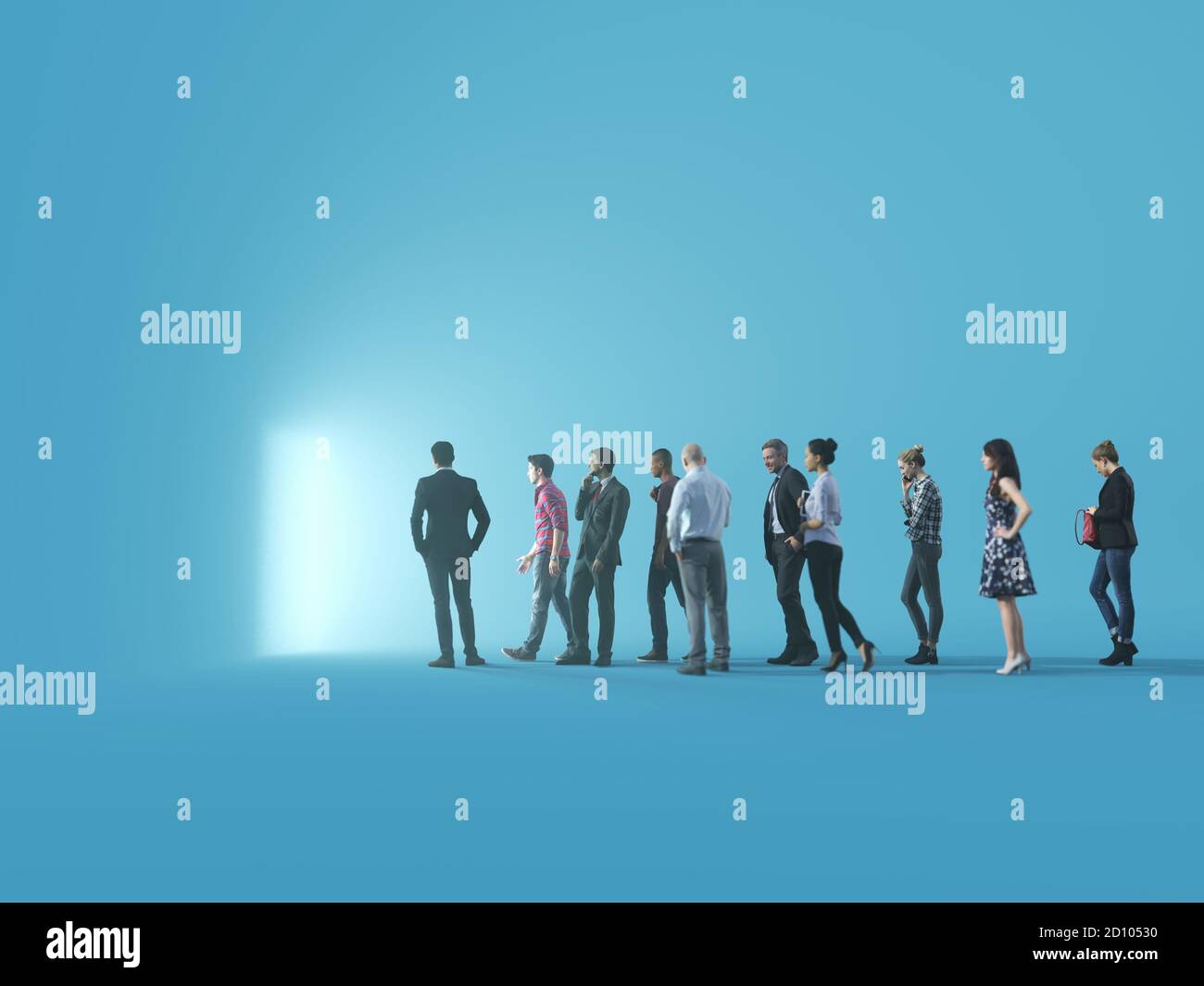 Gruppe von Menschen gehen zum Licht Stockfoto