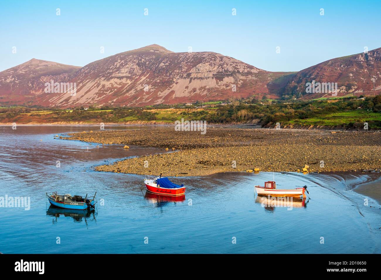 Trefor Harbour an der Küste von Gwynedd in Nordwales Stockfoto