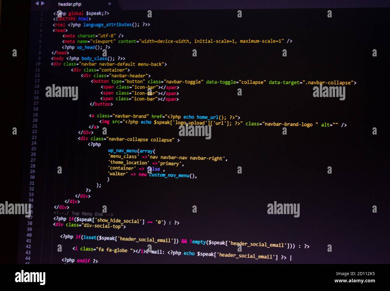 PHP und HTML Quellcode, Webdesign und Entwicklung durch eine Programmiersprache Stockfoto