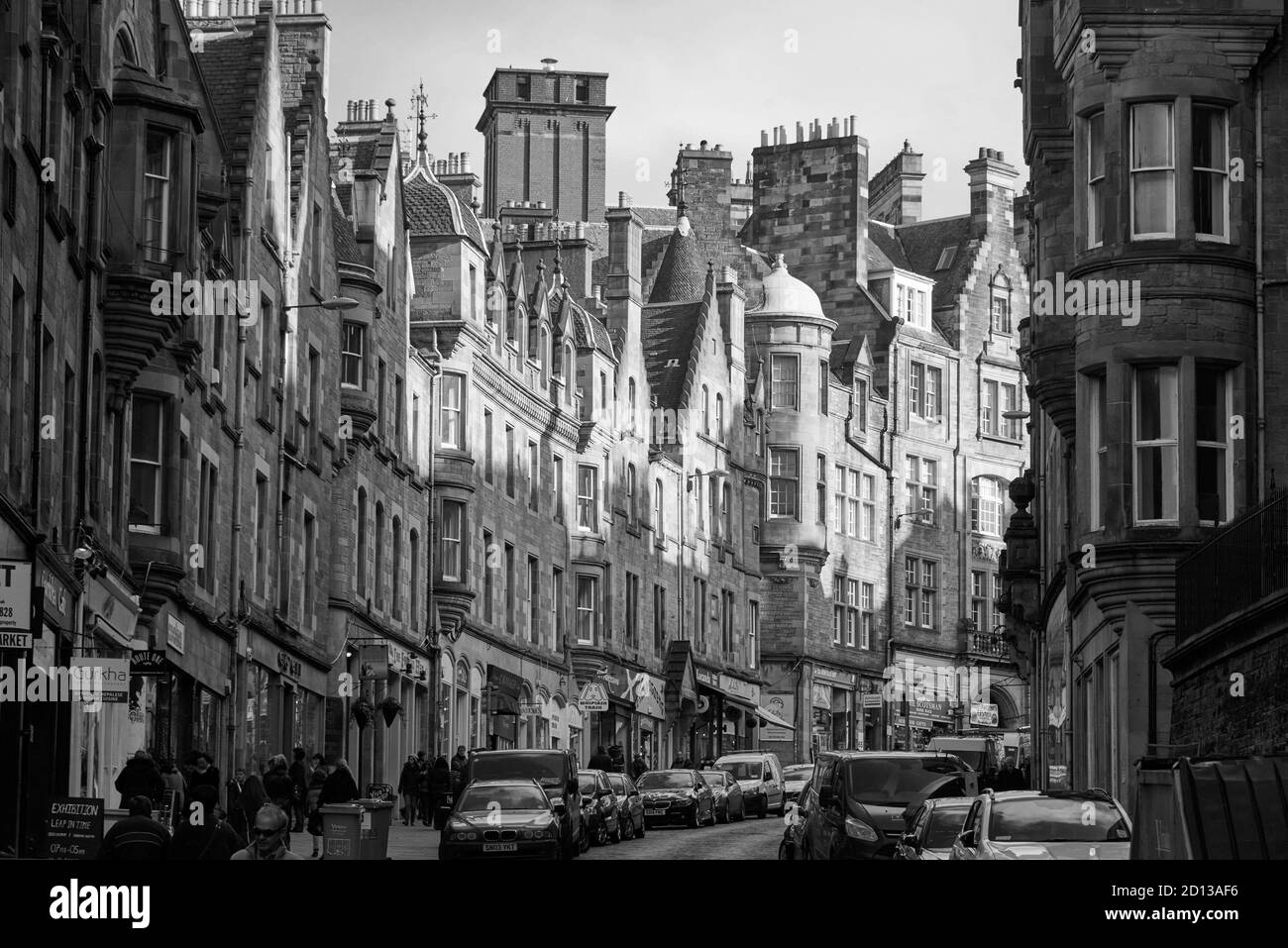 Straßenszene, Victoria Street, Altstadt von Edinburgh, Zentralschottland, Großbritannien Stockfoto