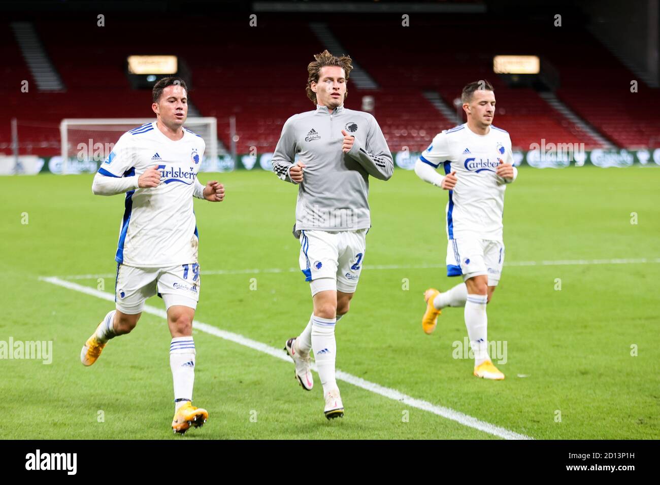 Kopenhagen, Dänemark. Oktober 2020. Bryan Oviedo (19), Robert Mudrazija (24) und Karlo Bartolec (17) vom FC Kopenhagen nach dem 3F Superliga-Spiel zwischen dem FC Kopenhagen und dem FC Nordsjaelland im Parkenstadion in Kopenhagen. (Bildnachweis: Gonzales Photo - Dejan Obretkovic). Stockfoto