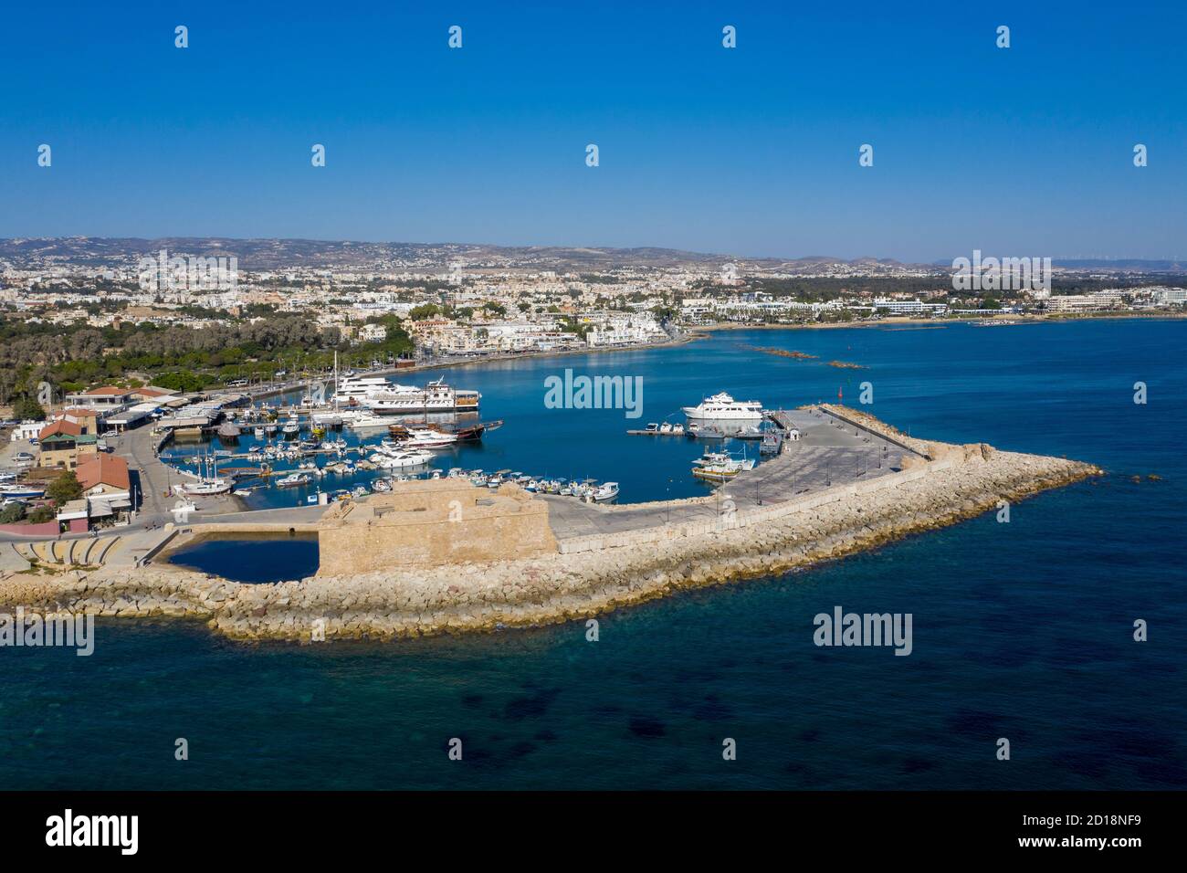 Luftaufnahme von paphos Castle und Hafengebiet, Kato Paphos, Zypern. Stockfoto