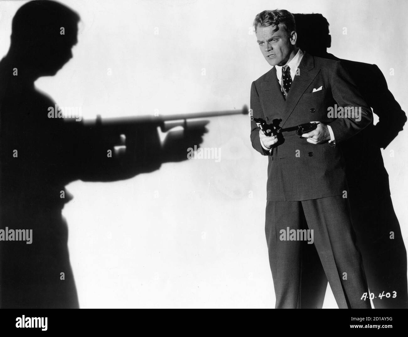 JAMES CAGNEY als Rocky Sullivan Werbepose für ENGEL MIT SCHMUTZIGEN GESICHTERN 1938 Regisseur MICHAEL CURTIZ Warner Bros Stockfoto