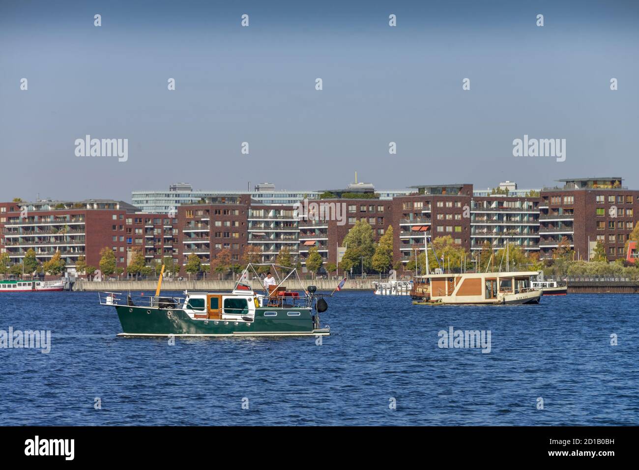 Wohnhäuser, Paul und Paula Ufer, Hektik schloss, helle Berg, Berlin, Deutschland, Wohnhaeuser, Paul und Paula Ufer, Rummelsburg, Lichtenberg, Deu Stockfoto