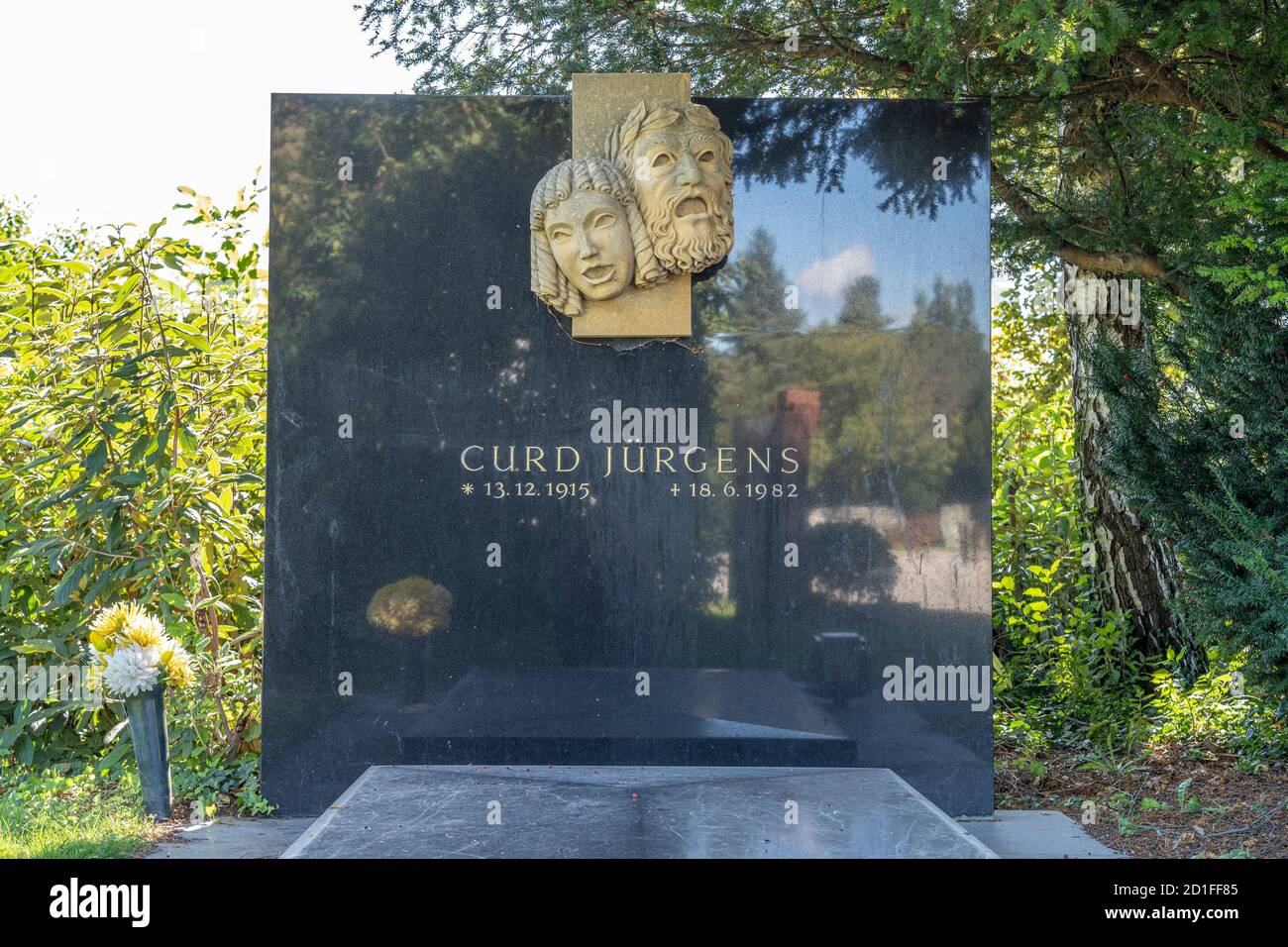 Ehrengrab des Schauspielers Curd Jürgens auf dem Wiener Zentralfriedhof, Wien, Österreich, Europa Ehrengrab des Schauspielers Curd Jürgens, Stockfoto