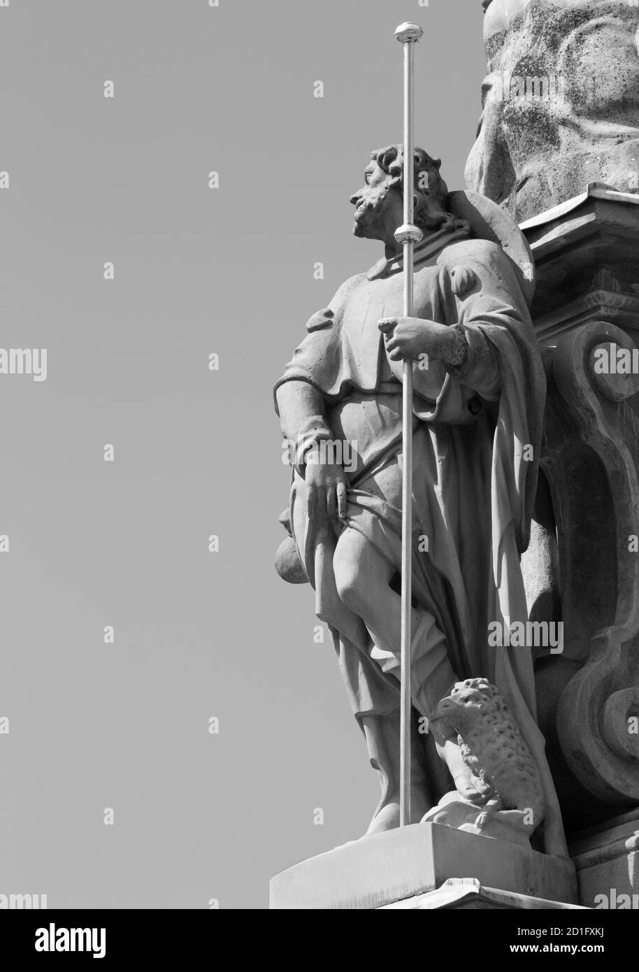 Kremnica - das Detail des Apostels Jakobus Lees aus der barocken Dreifaltigkeitssäule von Dionyz Ignac Stanetti (1765 - 1772). Stockfoto