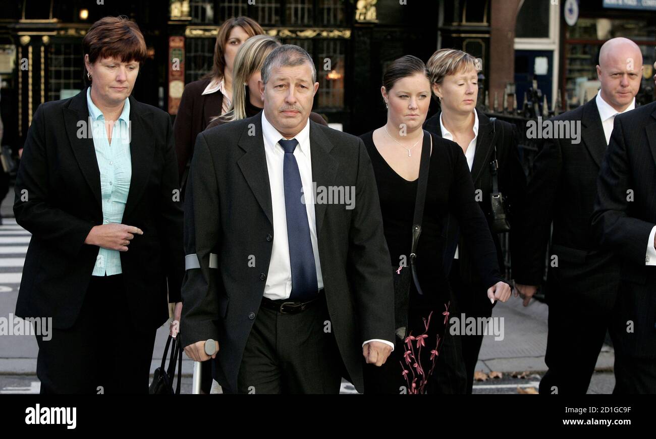 For The Murdered Schoolgirls Holly Wells And Jessica Chapman Stockfotos Und Bilder Kaufen Alamy