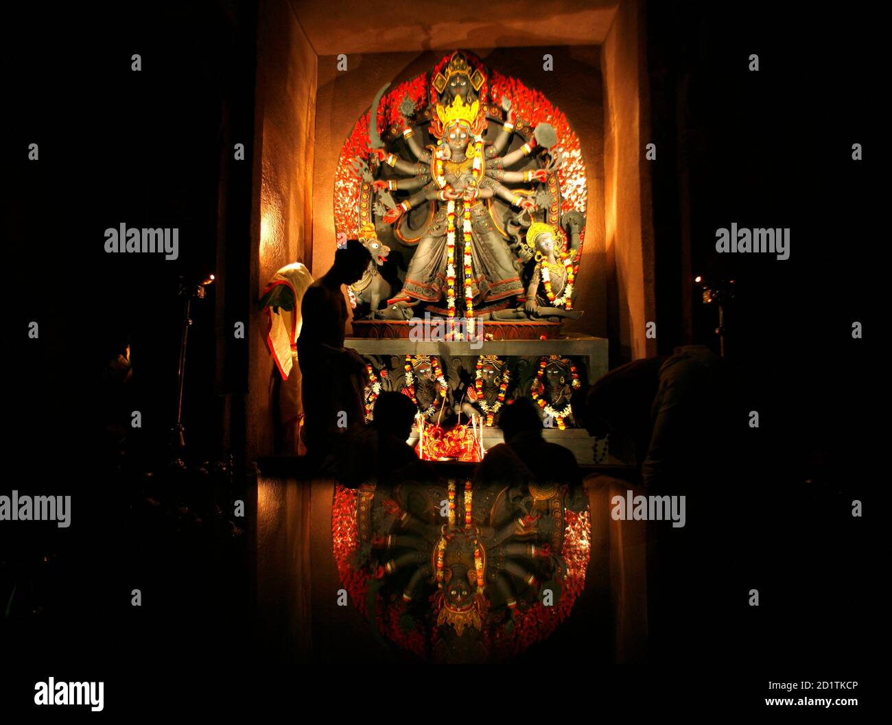 Brahmanen, Die Durga Anbeten Stockfotos und bilder Kaufen Alamy