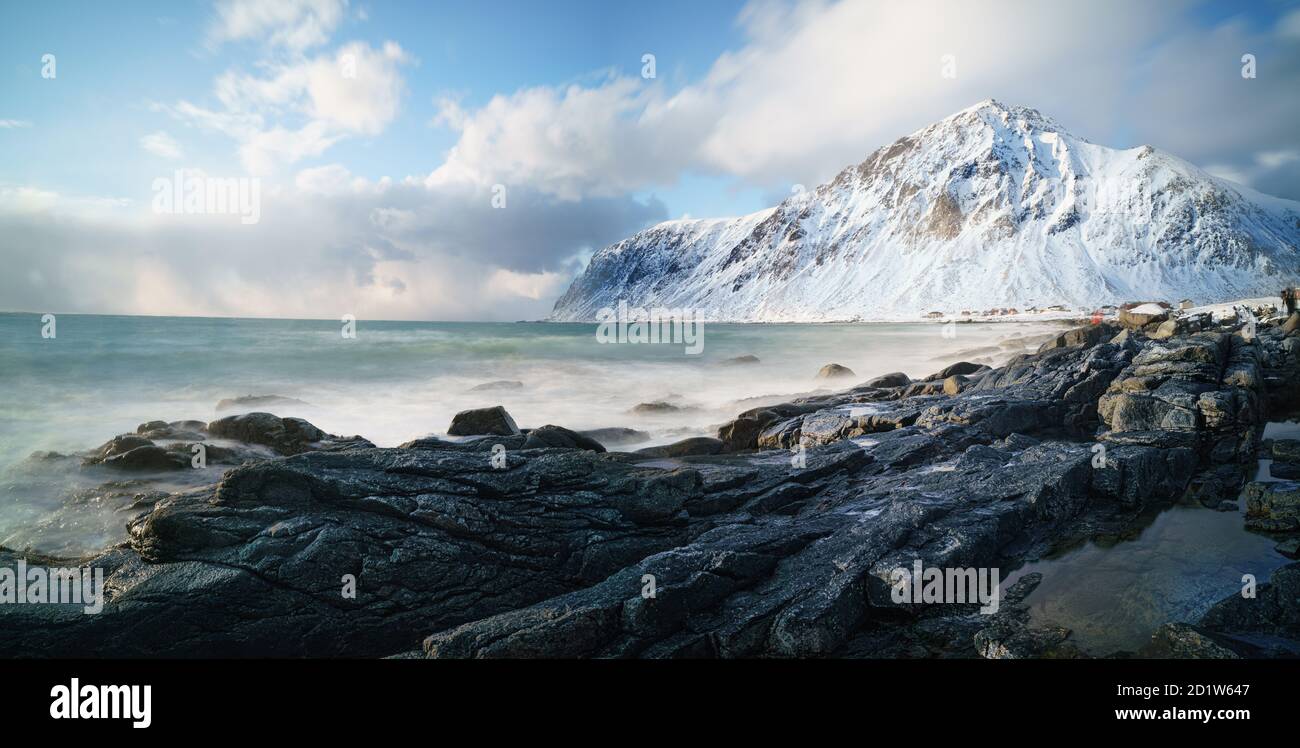 Reine auf den Lofoten-Inseln im Norden Norwegens im Winter Stockfoto