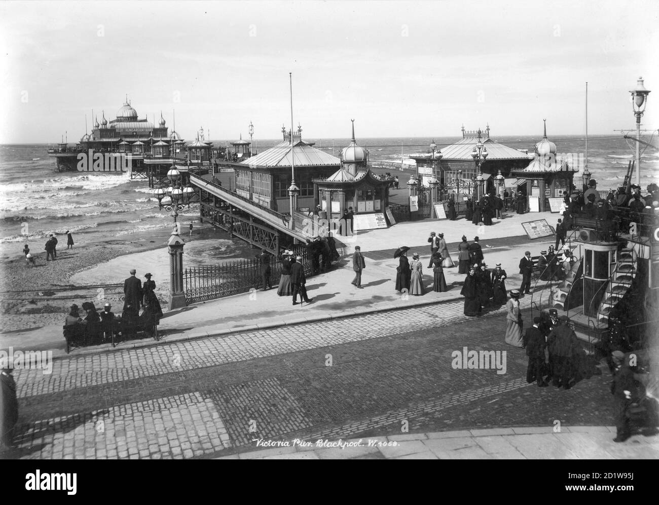 Blick auf den Victoria Pier nach Westen. Stockfoto