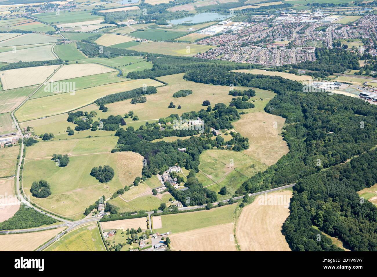 Humphry Repton entwarf Landschaftspark im Babworth Park, Retford, Nottinghamshire, 2018. Luftaufnahme. Stockfoto