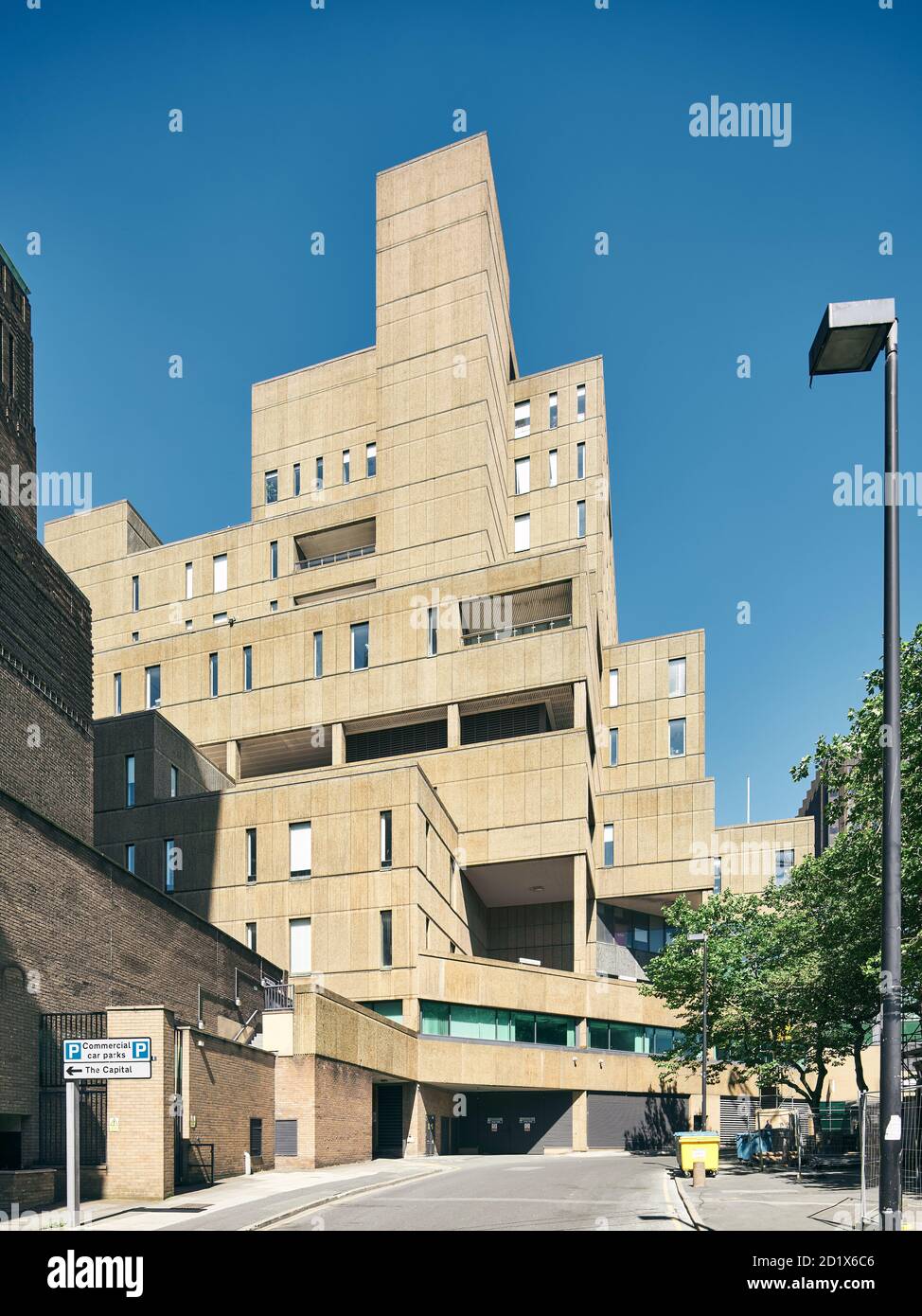 Das Bürogebäude in Liverpool, England, bekannt als New Hall Place oder Royal & Sun Alliance Building Stockfoto