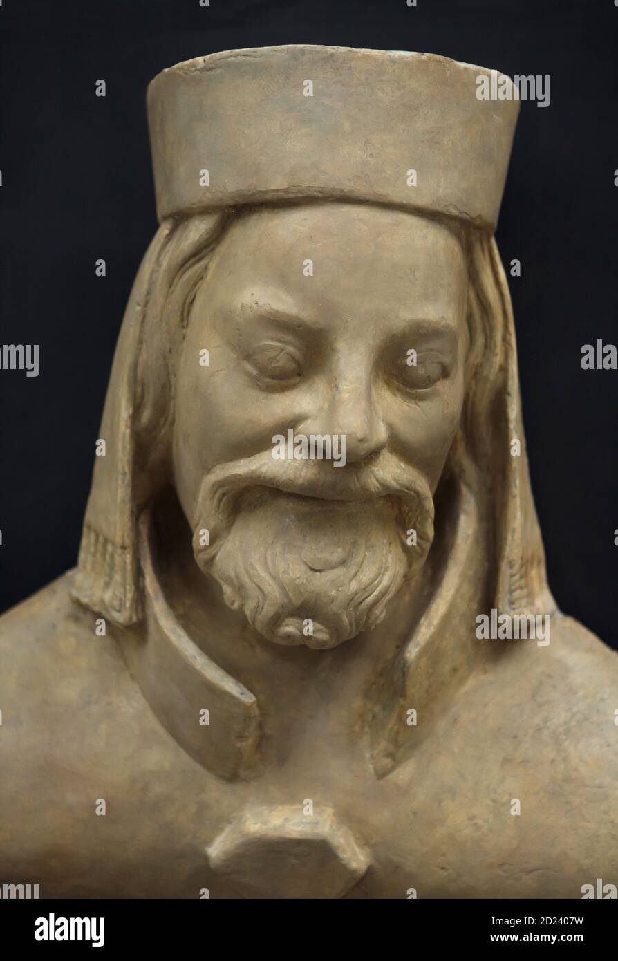 Kaiser Karl IV Gipsabguss der gotischen Büste des deutsch-böhmischen Architekten und Bildhauers Peter Parler (Petr Parléř) aus dem Triforium des St.-Veits-Doms auf der Prager Burg, ausgestellt im Lapidarium des Nationalmuseums (Lapidárium Národního muzea) in Prag, Tschechien. Stockfoto