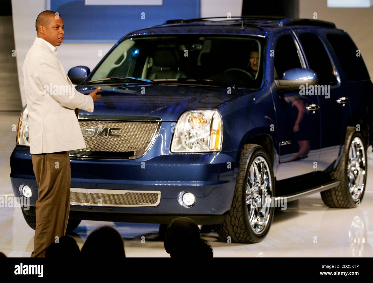 2007 Gmc Yukon Denali In Stockfotos Und Bilder Kaufen Alamy