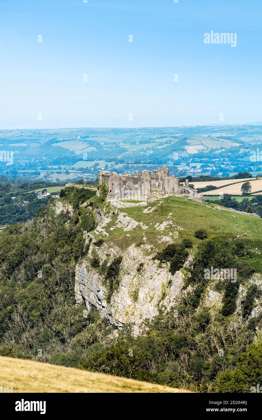 Carreg Cennen mittelalterliche Burg auf einem Hügel, Llandeilo, Brecon Beacons, Wales Stockfoto