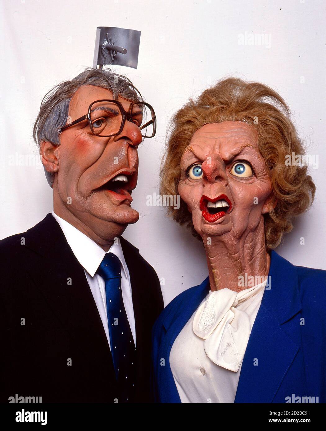 Spucken Bildpuppen: John Major und Margaret Thatcher Stockfoto
