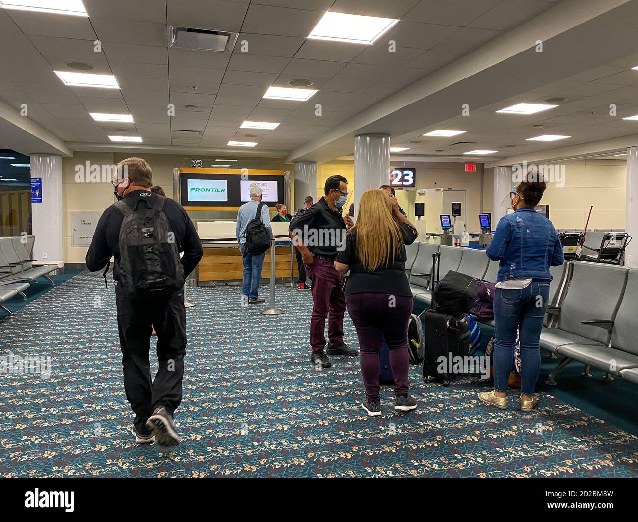 Orlando,FL/USA-10/2/20: Das Grenztor Orlando International Airport MCO ist fast leer wegen Panik über das Coronavirus covid-19. Stockfoto
