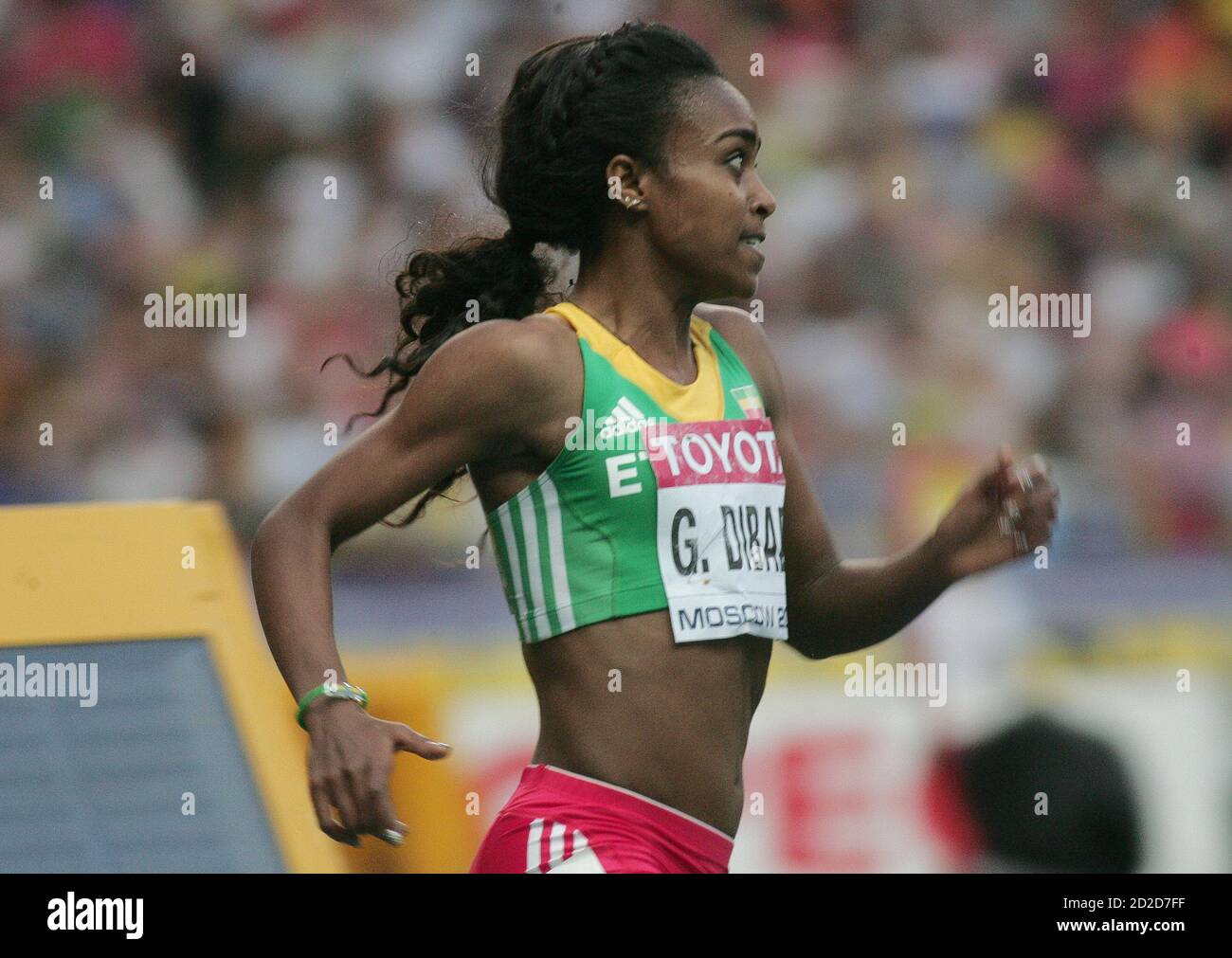 Genzabe Dibaba von Äthiopien 1ere Demi Finale 1500 M Frauen während des Championnat du Monde Athlétisme 2013, am 10 2013. August in Moscou - Foto Laurent Lairys / DPPI Stockfoto