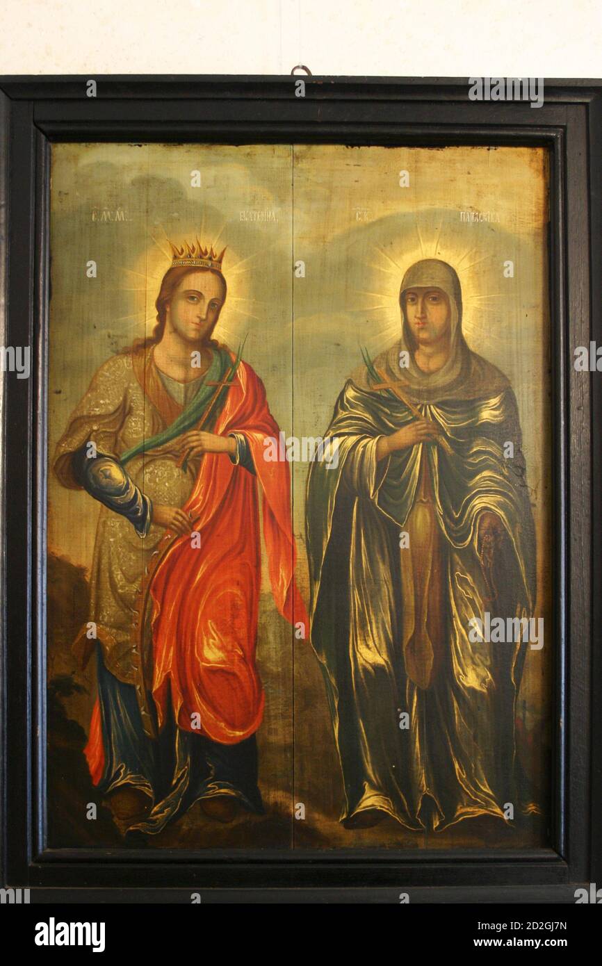 Alte byzantinische Ikone mit der Darstellung der heiligen Katharina von Alexandria und der heiligen Parascheva Stockfoto