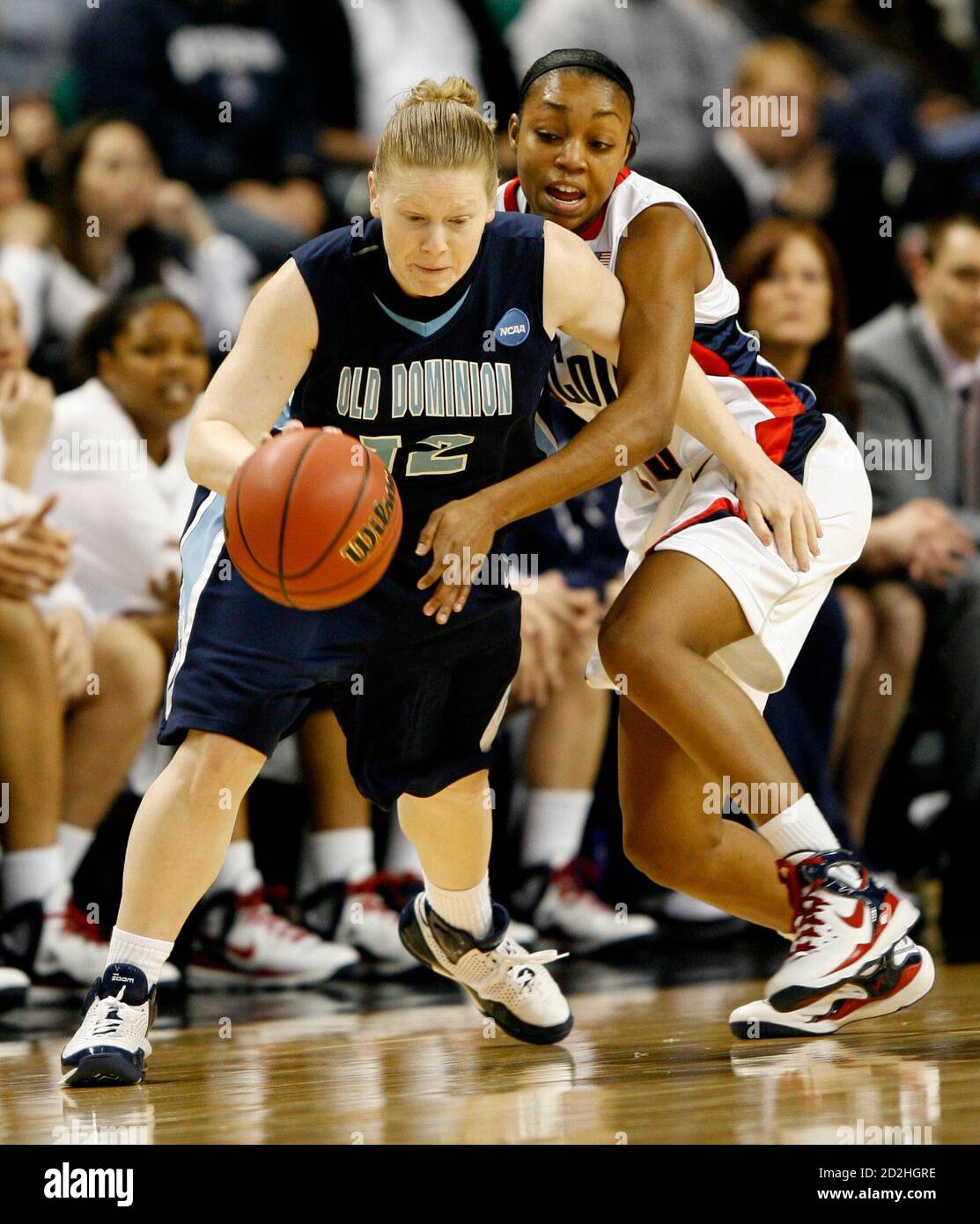 Old dominion basketball