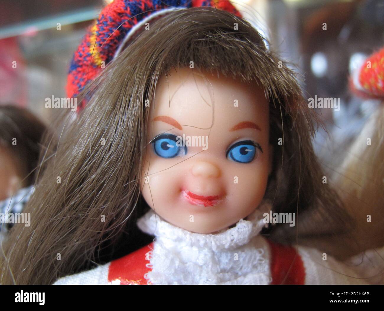 Eine Barbie-Puppe mit 'Shelly' ist am 3. Februar 2009 in Düsseldorf zu  sehen. Dorfmann besitzt mehr als 6,000 Barbie-Puppen und besitzt eine der  größten Kollektionen der Welt. Die Barbie-Puppe, die am 9.