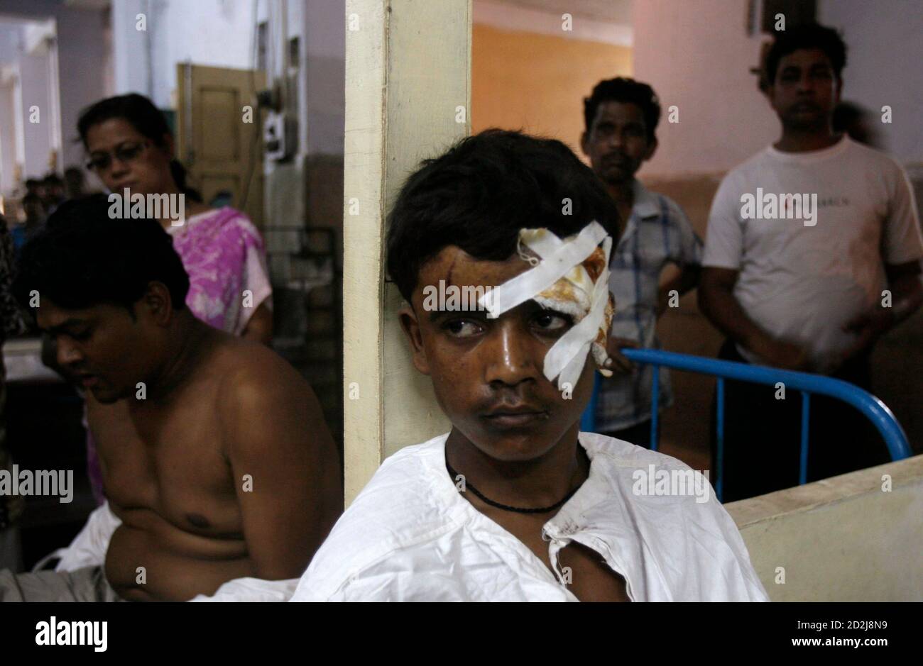 Indischer Junge Auf Zug Indien Stockfotos Und Bilder Kaufen Alamy