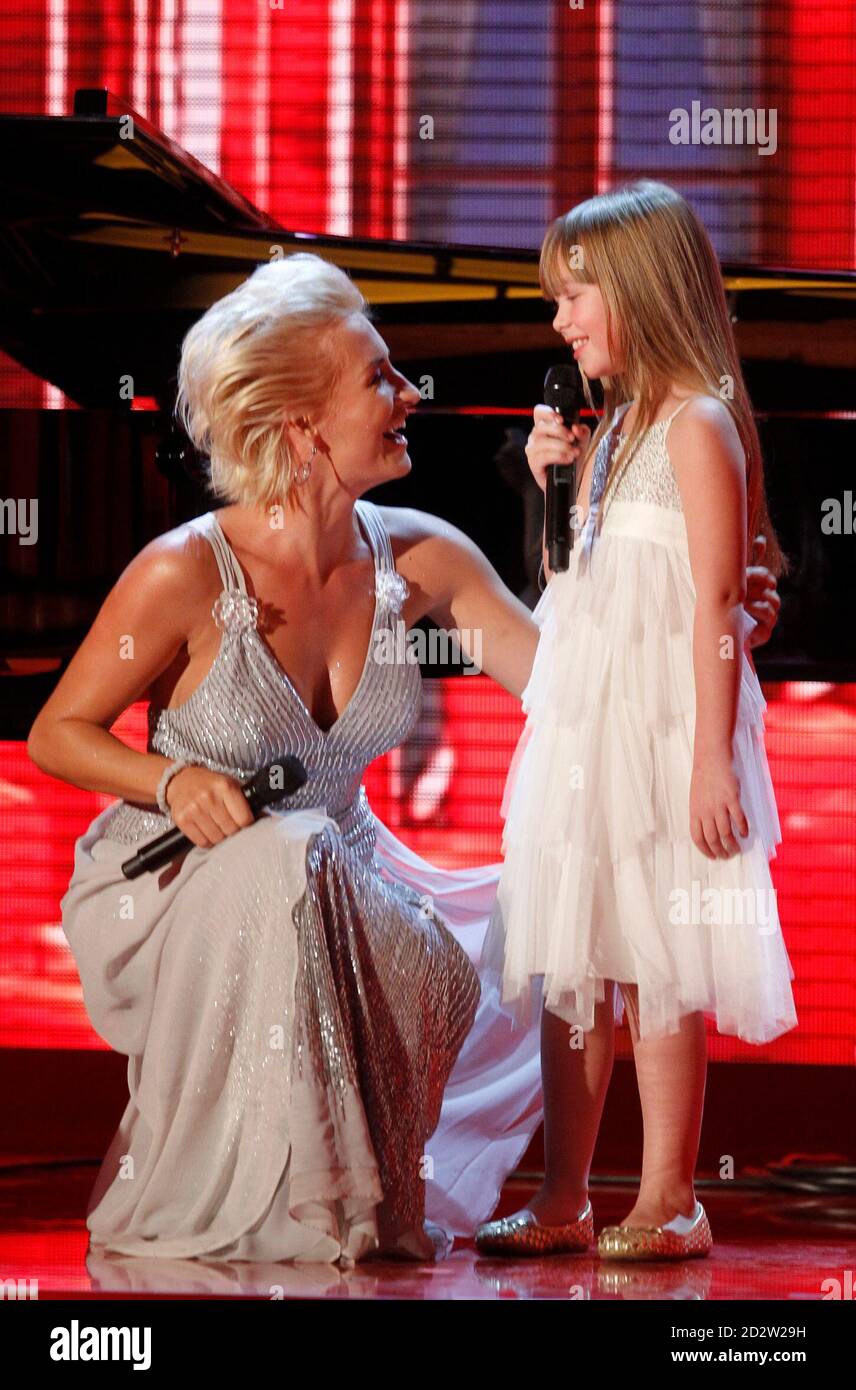 Connor dass wetten sarah kleid TV